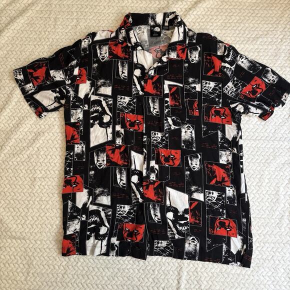 !it Other - IT shirt PENNYWISE, THE CLOWN men’s large Shirt Short Sleeve button Up